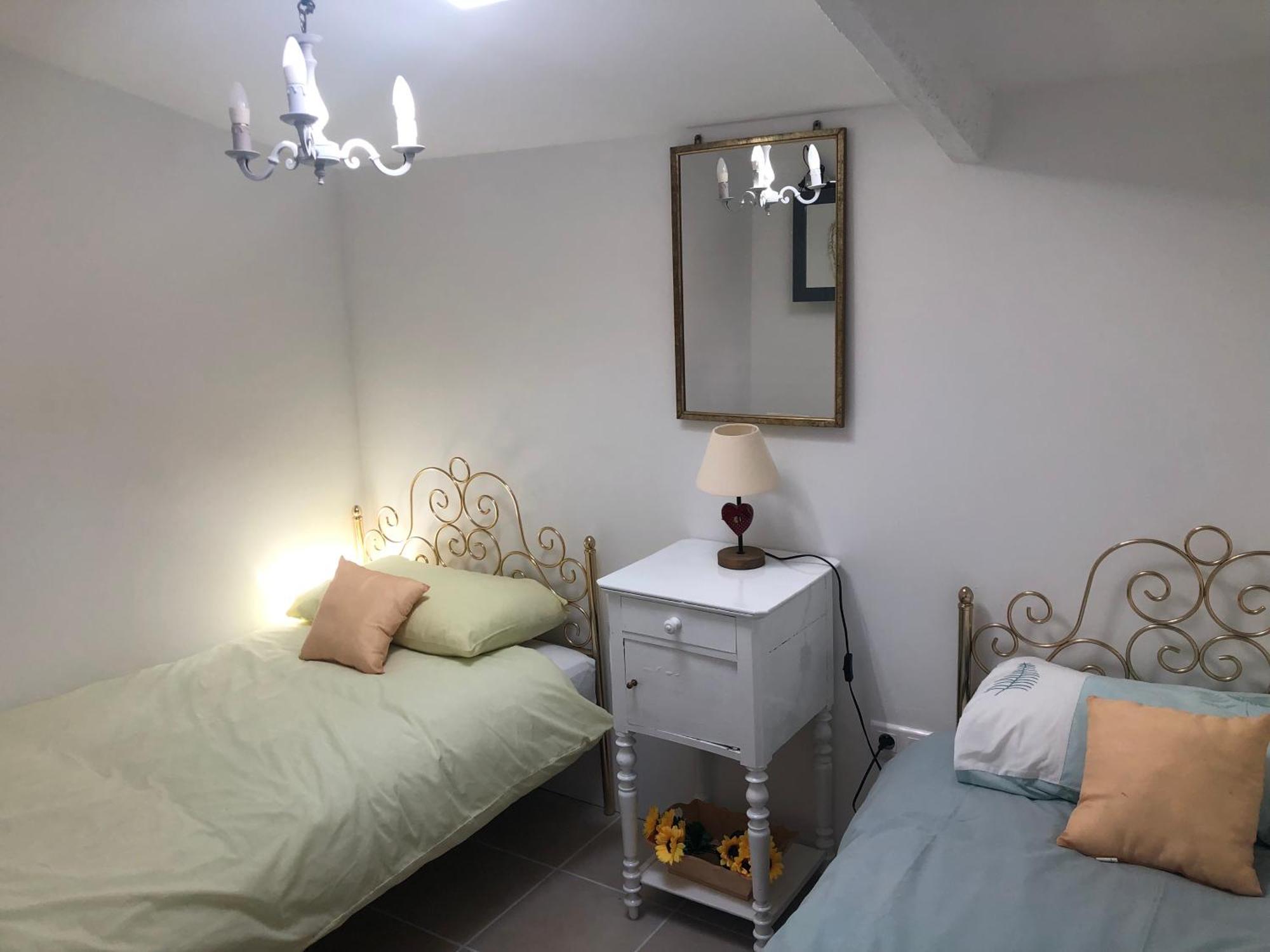 Gite Des Tournesols Oradour-Fanais Ngoại thất bức ảnh